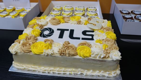 TLS Five Years of Independence Cake